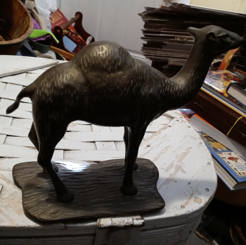🚜🐫R.J. REYNOLDS BRONZE CAMEL🐫🎋🌄TOBACCO CO. ICONIC CAMEL.🐫 - Picture 4 of 15